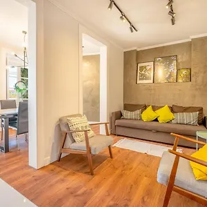 Appartement Lemon House With Private Garden, Lissabon